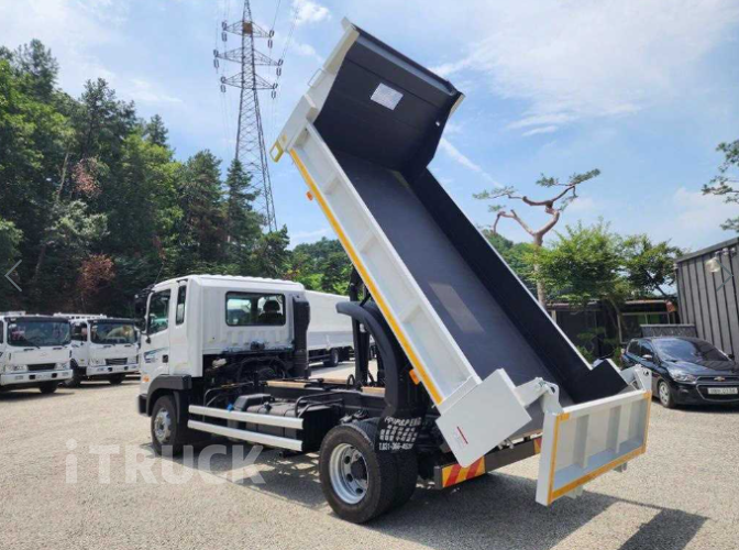 현대 메가트럭 화물덤프 5톤 3