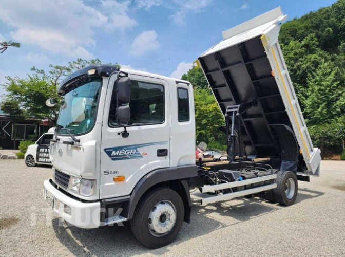 현대 메가트럭 화물덤프 5톤 0