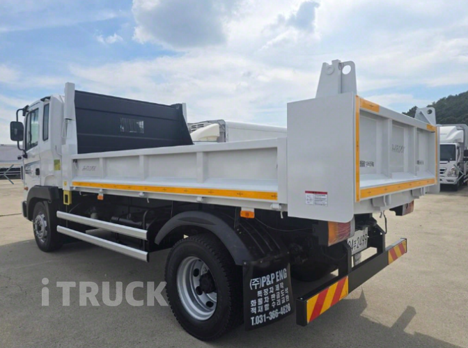 현대 메가트럭 화물덤프 5톤 5