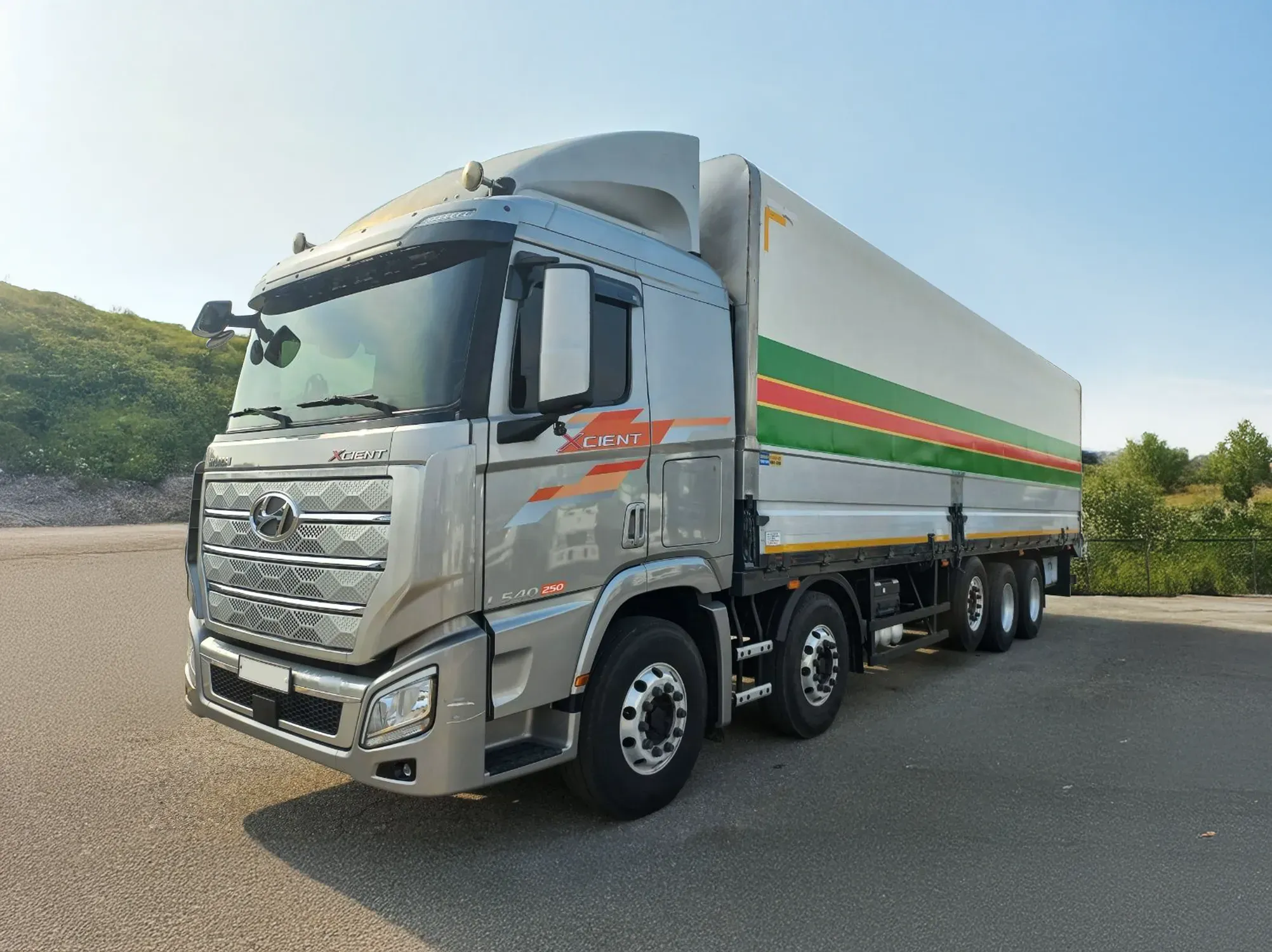 현대 엑시언트 540 앞축 상승윙바디 25톤 오토