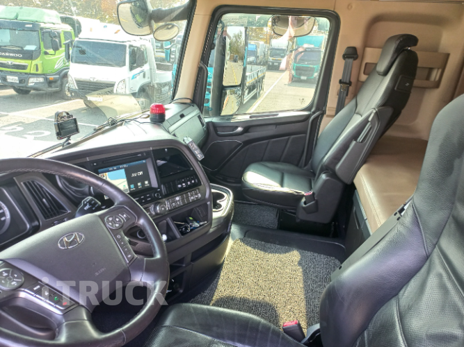 현대 엑시언트 540 앞축 상승윙바디 25톤 오토 9