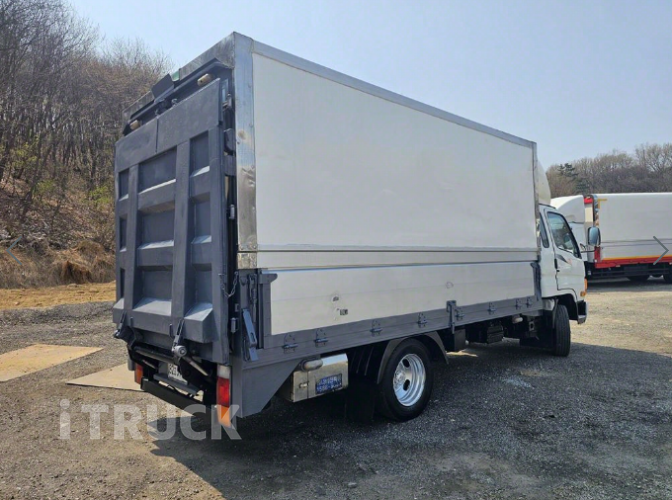 현대 이마이티 2.5톤 윙바디 슈퍼캡 3