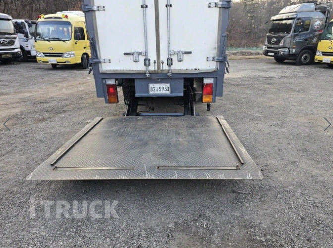 현대 이마이티 2.5톤 윙바디 슈퍼캡 12