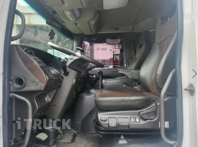 현대 메가트럭 280 후축 윙바디 5톤 수동 11