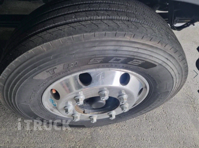 현대 파비스 300 단바리 윙바디 5톤 오토 17