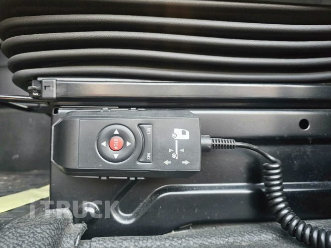 벤츠 아록스 암롤 24톤 오토 앞축 30루베 6