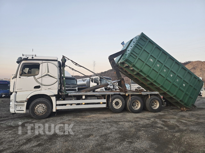 벤츠 아록스 암롤 24톤 오토 앞축 30루베 10