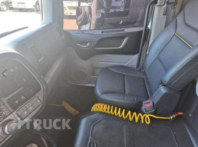 현대 파비스 325 후축 윙바디 8.5톤 수동 10