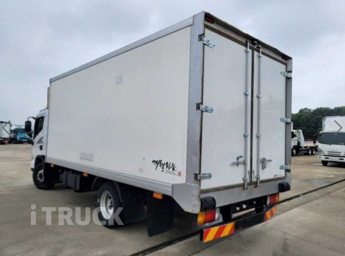 현대 올뉴마이티 3.5톤 냉동탑 7