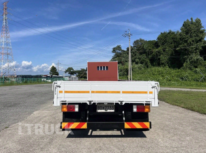 현대 메가트럭 와이드캡 300 후축 카고 5톤 수동 2