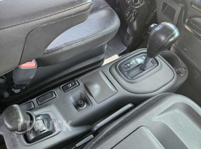 현대 메가트럭 280 단바리 카고 5톤 오토 9