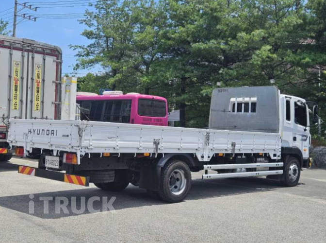 현대 메가트럭 280 단바리 카고 5톤 오토 1