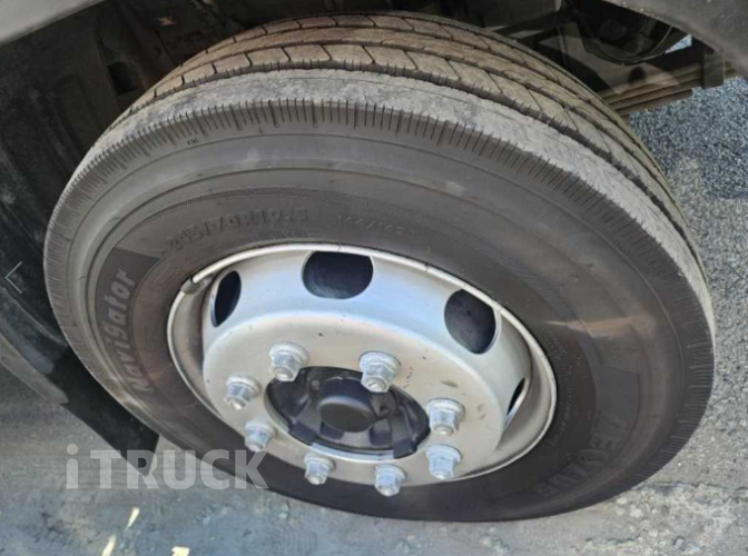 현대 메가트럭 280 단바리 카고 5톤 오토 17