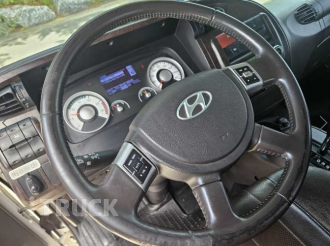 현대 메가트럭 280 단바리 카고 5톤 오토 8