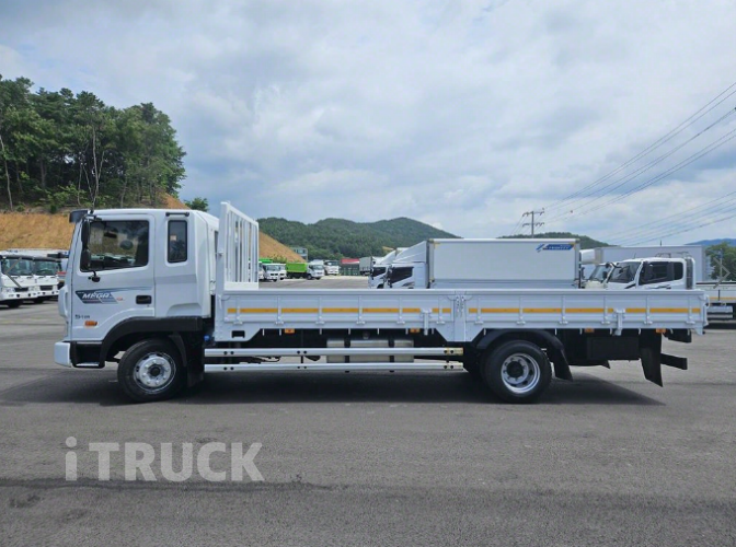 현대 메가트럭 280 단바리 카고 5톤 수동 5