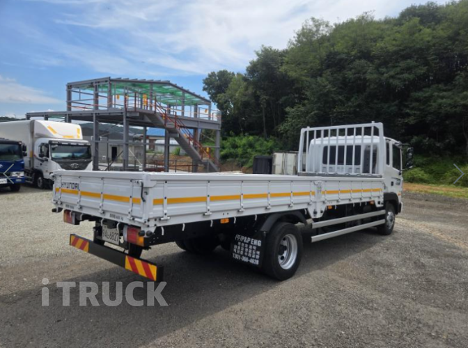 현대 메가트럭 250 단바리 카고 5톤 오토 5