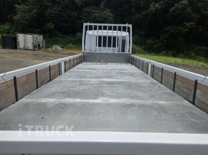 현대 메가트럭 250 단바리 카고 5톤 오토 8