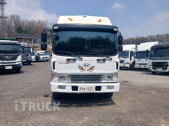 현대 메가트럭 280 앞축 카고 5톤 수동 2