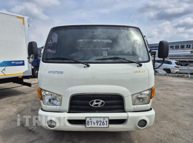 현대 이마이티 2.5톤 카고 슈퍼캡 1