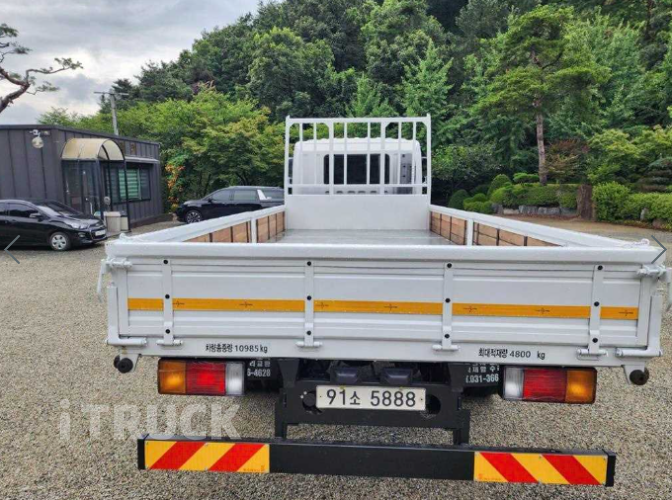 현대 메가트럭 280 단바리 카고 5톤 수동 5