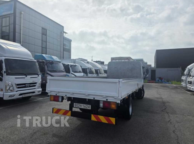 현대 올뉴마이티 3.5톤 카고 슈퍼캡 5