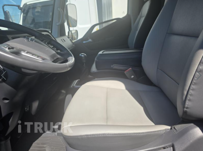 현대 올뉴마이티 3.5톤 카고 슈퍼캡 9