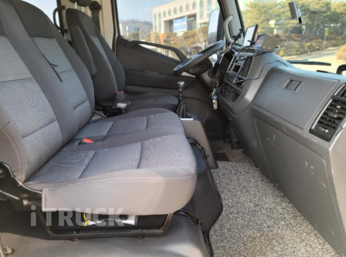 현대 올뉴마이티 2.5톤 표준탑 더블캡 8