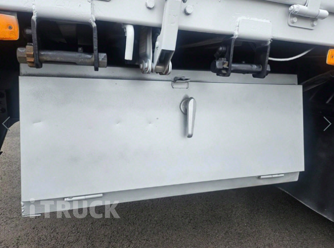 현대 메가트럭 280 단바리 카고 5톤 수동 9