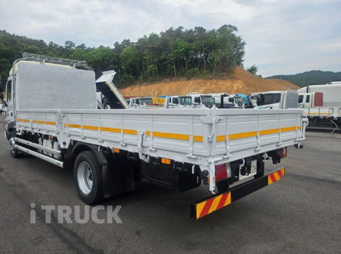 현대 메가트럭 280 단바리 카고 5톤 수동 6