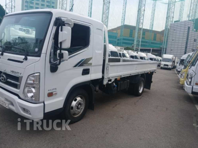 현대 올뉴마이티 2.5톤 카고 슈퍼캡 0