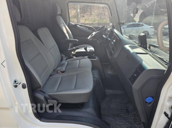 현대 올뉴마이티 3.5톤 광폭 카고 슈퍼캡 6