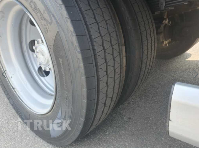 현대 메가트럭 280 단바리 카고 5톤 수동 13