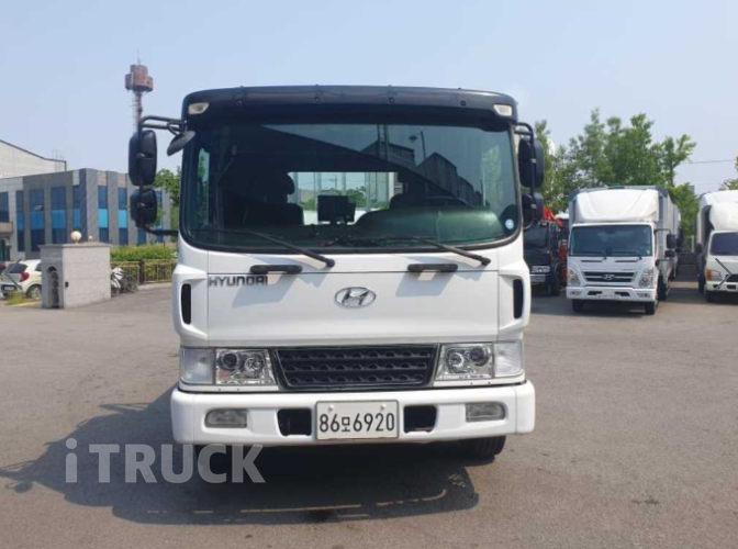 현대 메가트럭 280 단바리 카고 5톤 수동 2