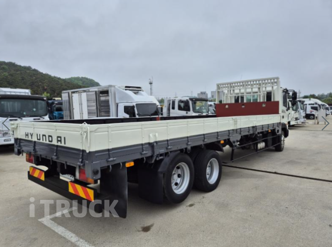 현대 메가트럭 260 후축 카고 5톤 수동 5