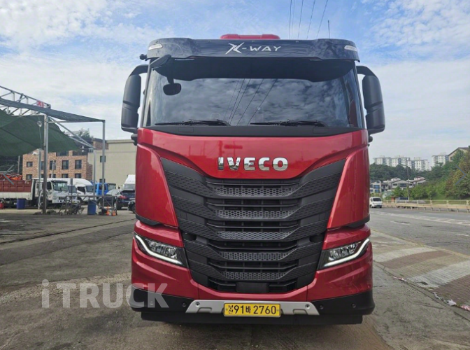 이베코 스트라리스 후축 카고 25톤 오토 2