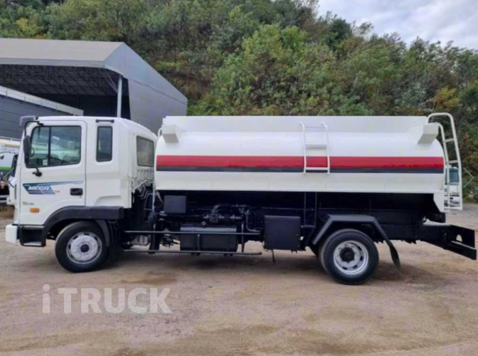 현대 탱크로리 메가트럭 9,800L 수동 4