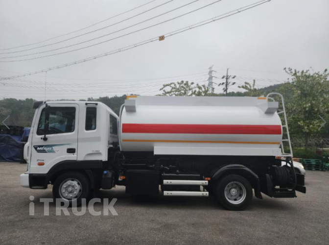 현대 탱크로리 메가트럭 10,000L 수동 4