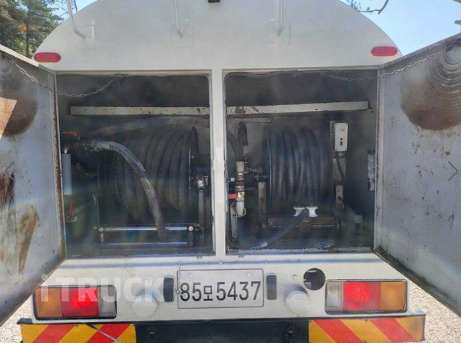 현대 탱크로리 메가트럭 5,000L 수동 5