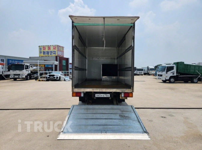 현대 올뉴마이티 3.5톤 익스하이탑 슈퍼캡 9