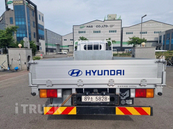 현대 올뉴마이티 2.5톤 광폭 카고 슈퍼캡 7