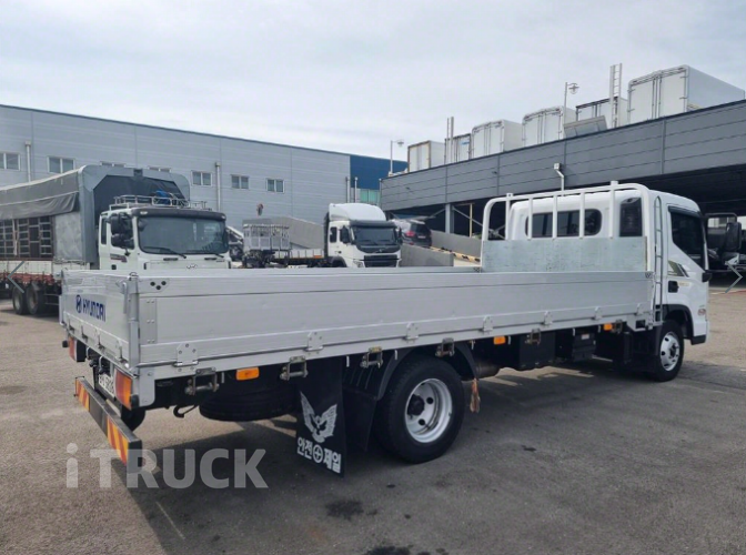 현대 올뉴마이티 2.5톤 광폭 카고 슈퍼캡 5