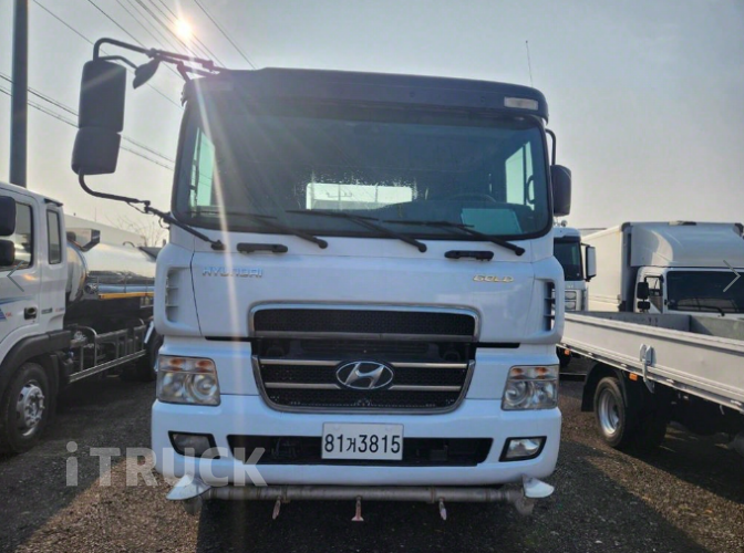 현대 살수차 뉴파워트럭 스텐탱크 8,000L 수동 4