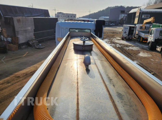 현대 살수차 뉴파워트럭 스텐탱크 8,000L 수동 9