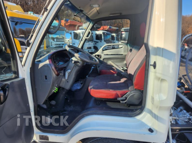 현대 살수차 마이티큐티 스텐탱크 2,400L 수동 12