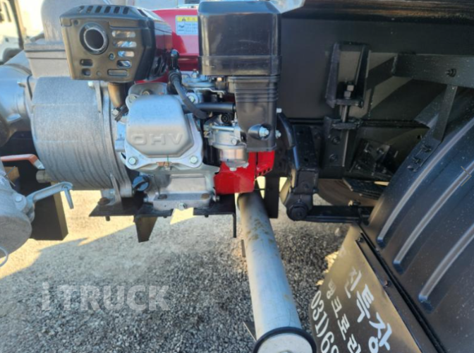 현대 살수차 마이티큐티 스텐탱크 2,400L 수동 7