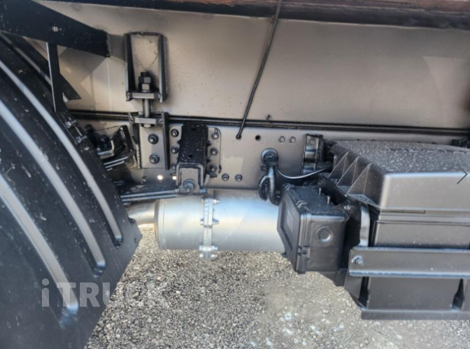 현대 살수차 마이티큐티 스텐탱크 2,400L 수동 10