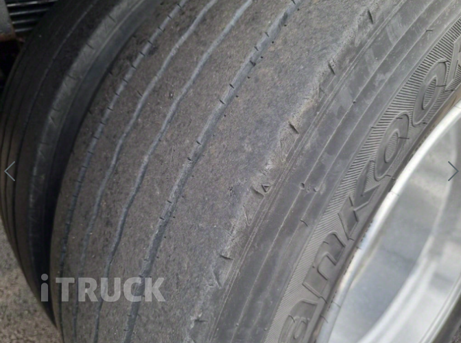 타타대우 구쎈 320 앞축 윙바디 8.5톤 오토 18