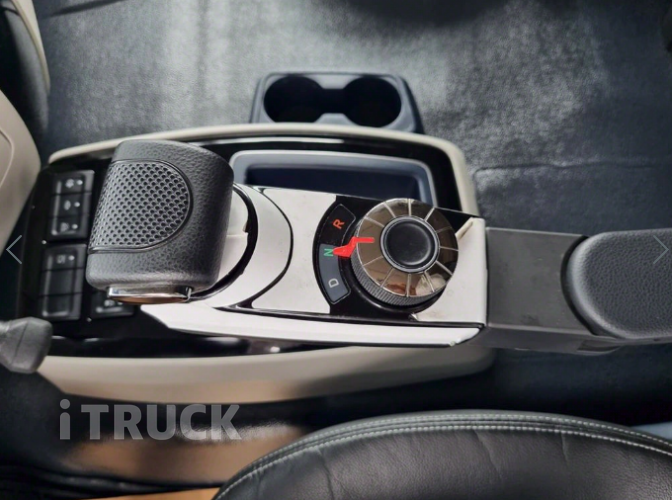 타타대우 구쎈 320 앞축 윙바디 8.5톤 오토 16