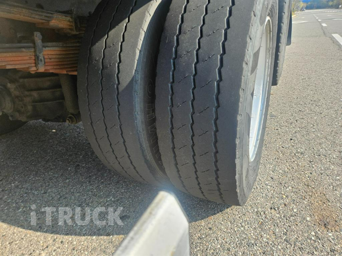 현대 메가트럭 280 후축 카고 4.5톤 수동 10