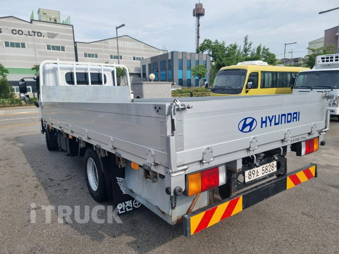 현대 올뉴마이티 3.5톤 광폭 카고 슈퍼캡 8